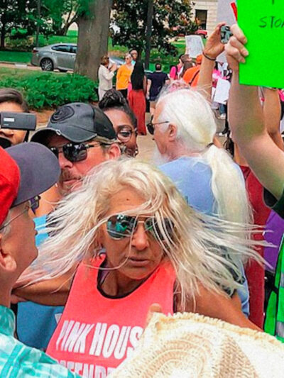 2021-5-17-Jackson-WOmens-Health-Organization-JWHO-Abortion-protest-2019-670.jpeg