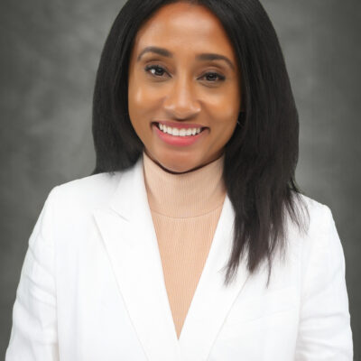 Candi Richardson Headshot