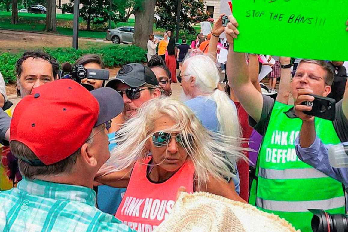 2021-5-17-Jackson-WOmens-Health-Organization-JWHO-Abortion-protest-2019-670.jpeg